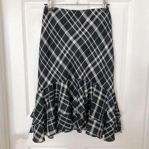 🖤🖤🖤Ralph Lauren Classic Black Plaid Skirt with Ruffles Size Medium